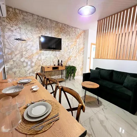 Appartement Anthouli Homes 1, Steps From And Centre *